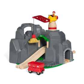 BRIO Crane and Mountain Tunnel