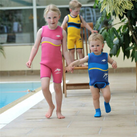 Konfidence Neoprenanzug Warma rosa, 6-7 Jahre, rosa