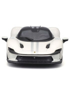 Bburago Ferrari Daytona SP3 1/43 weiss