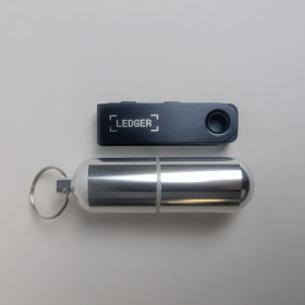 Metall-Case Kapsel Pod f&uuml;r Ledger Nano S Plus
